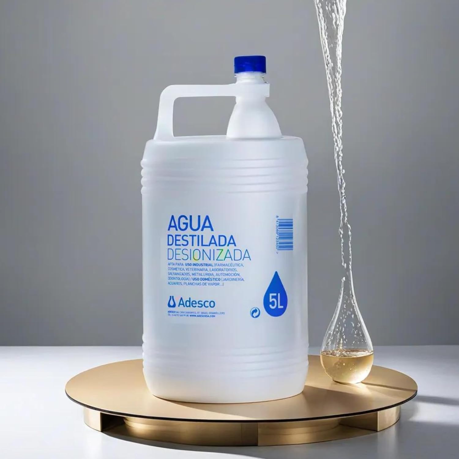 Garrafas ADESCO de agua desionizada de 5 litros
